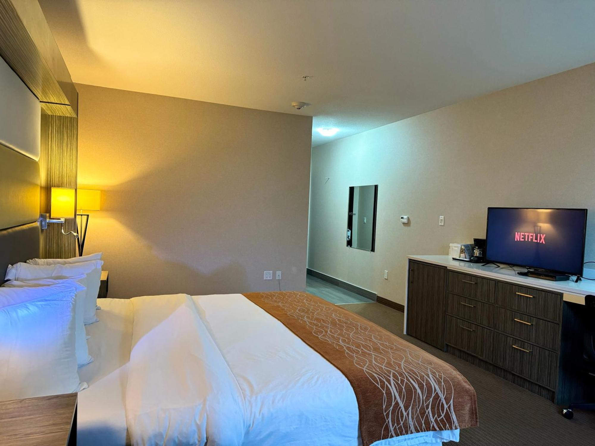 Southfort Inn Fort Saskatchewan Kültér fotó